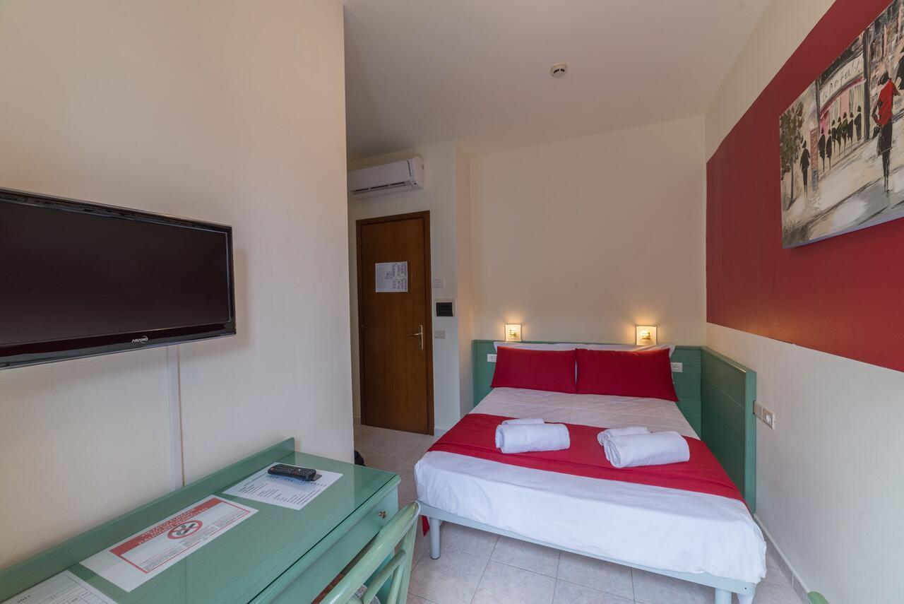 Hotel Airone (Adults Only) Bibione Dış mekan fotoğraf