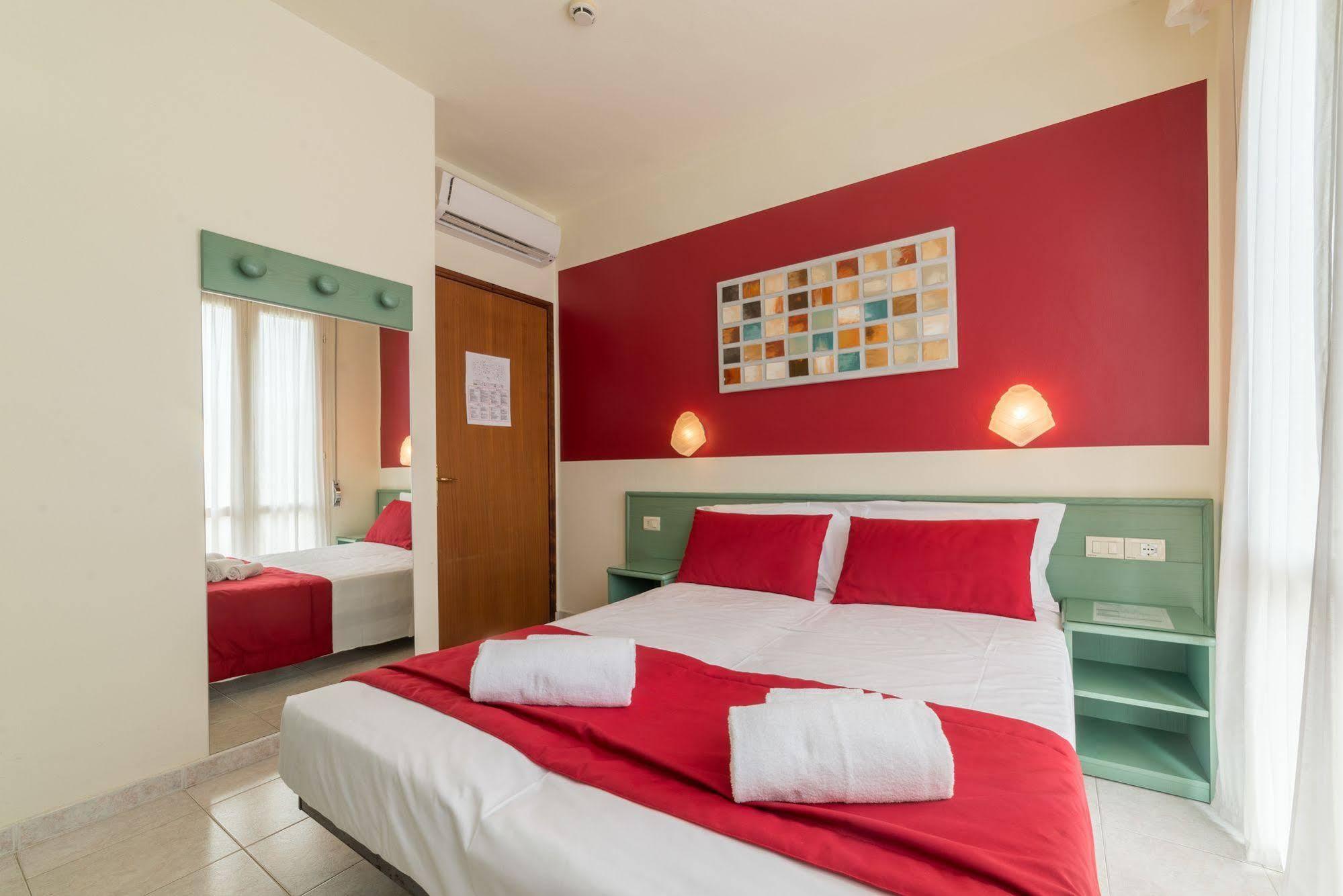 Hotel Airone (Adults Only) Bibione Dış mekan fotoğraf