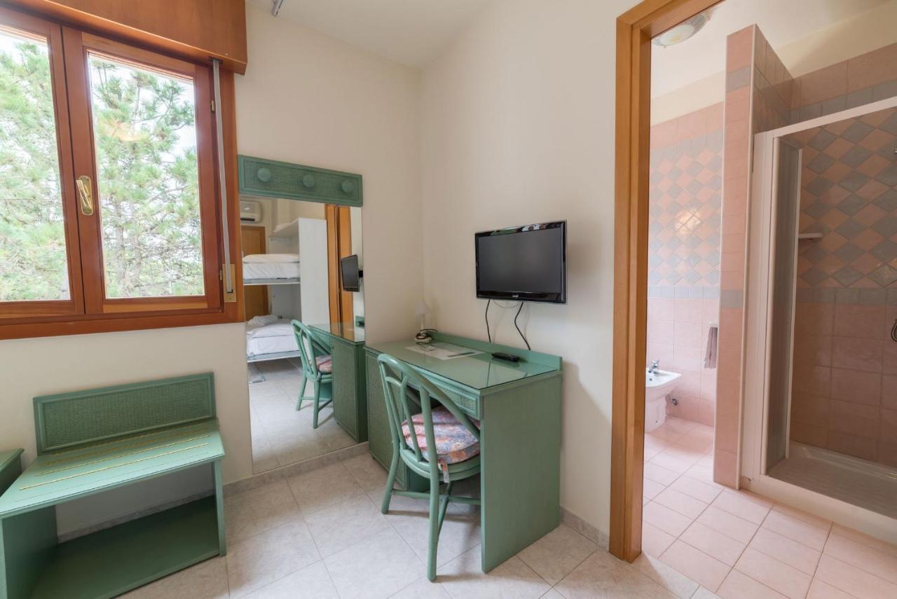 Hotel Airone (Adults Only) Bibione Dış mekan fotoğraf