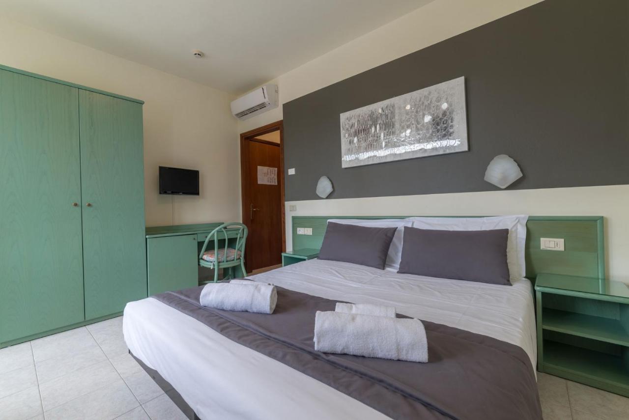 Hotel Airone (Adults Only) Bibione Dış mekan fotoğraf
