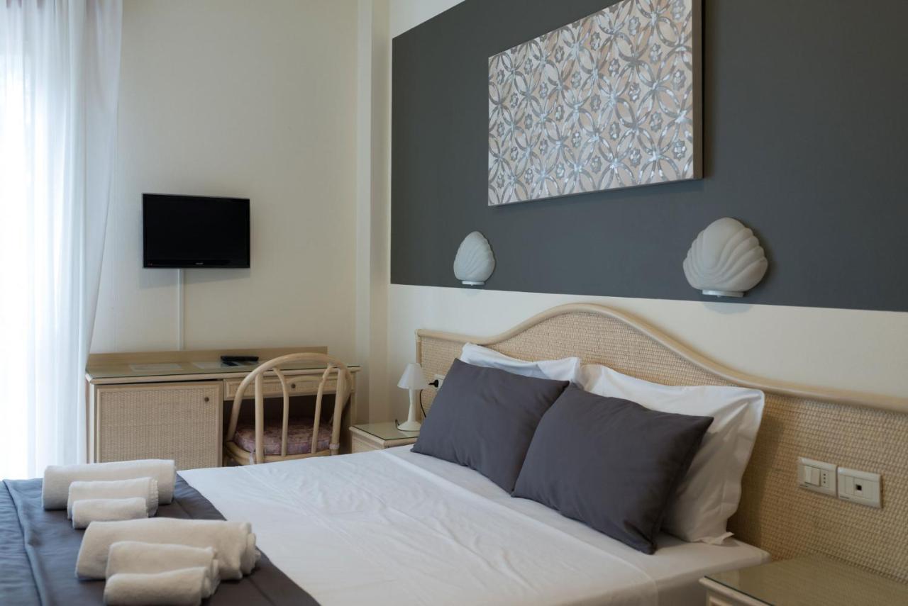 Hotel Airone (Adults Only) Bibione Dış mekan fotoğraf