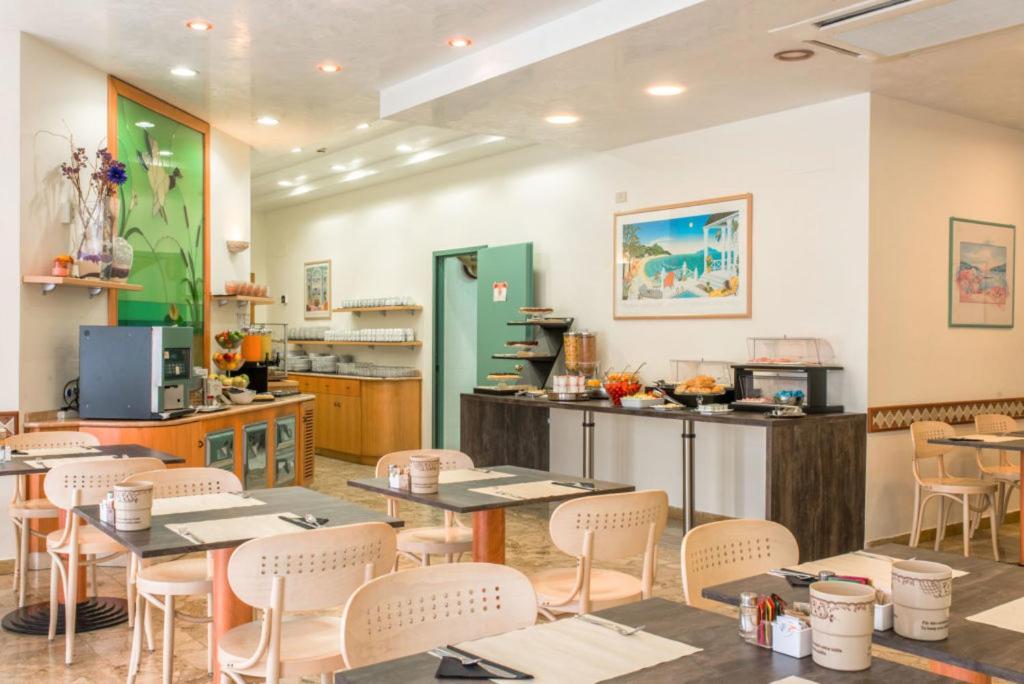 Hotel Airone (Adults Only) Bibione Dış mekan fotoğraf